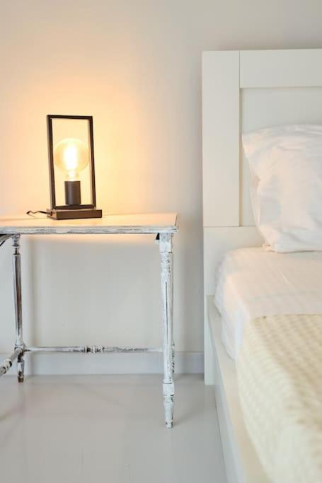 Panoramic White Blue * Chio